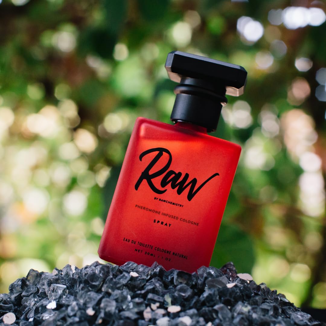 RawChemistry Pheromone Cologne for Men – Long-Lasting Spray